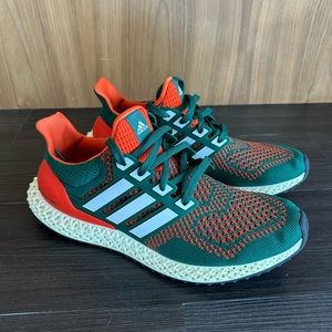 adidas ultra4D Miami hurricanes shoes - size men’s 9